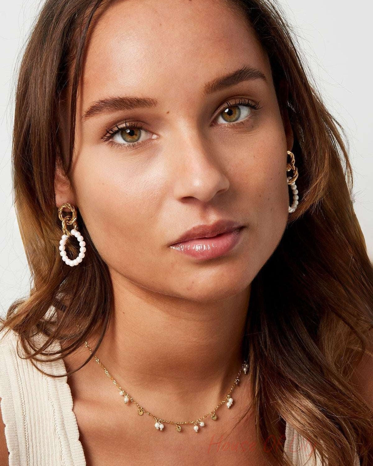 necklace pearls and charms