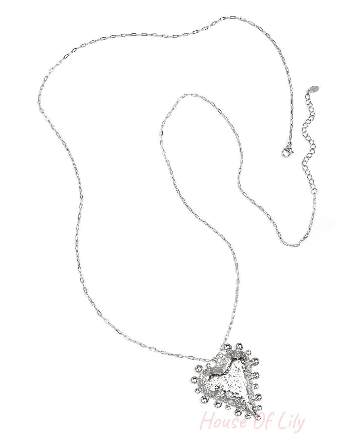 Statement heart necklace