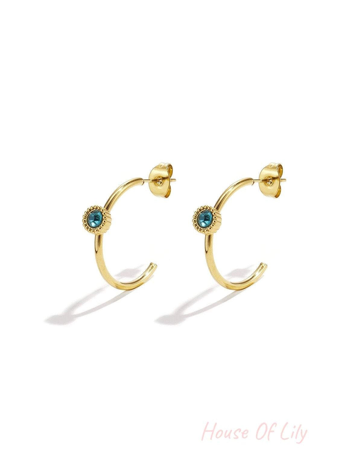 Hoop earrings with round stone