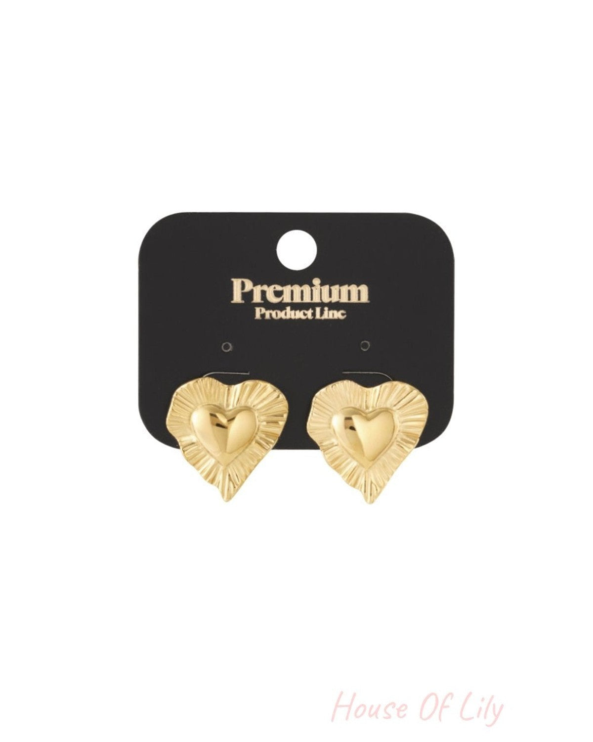 Gold-tone heart stud earrings with a textured, pleated border on a black display card. Y2K-inspired style.