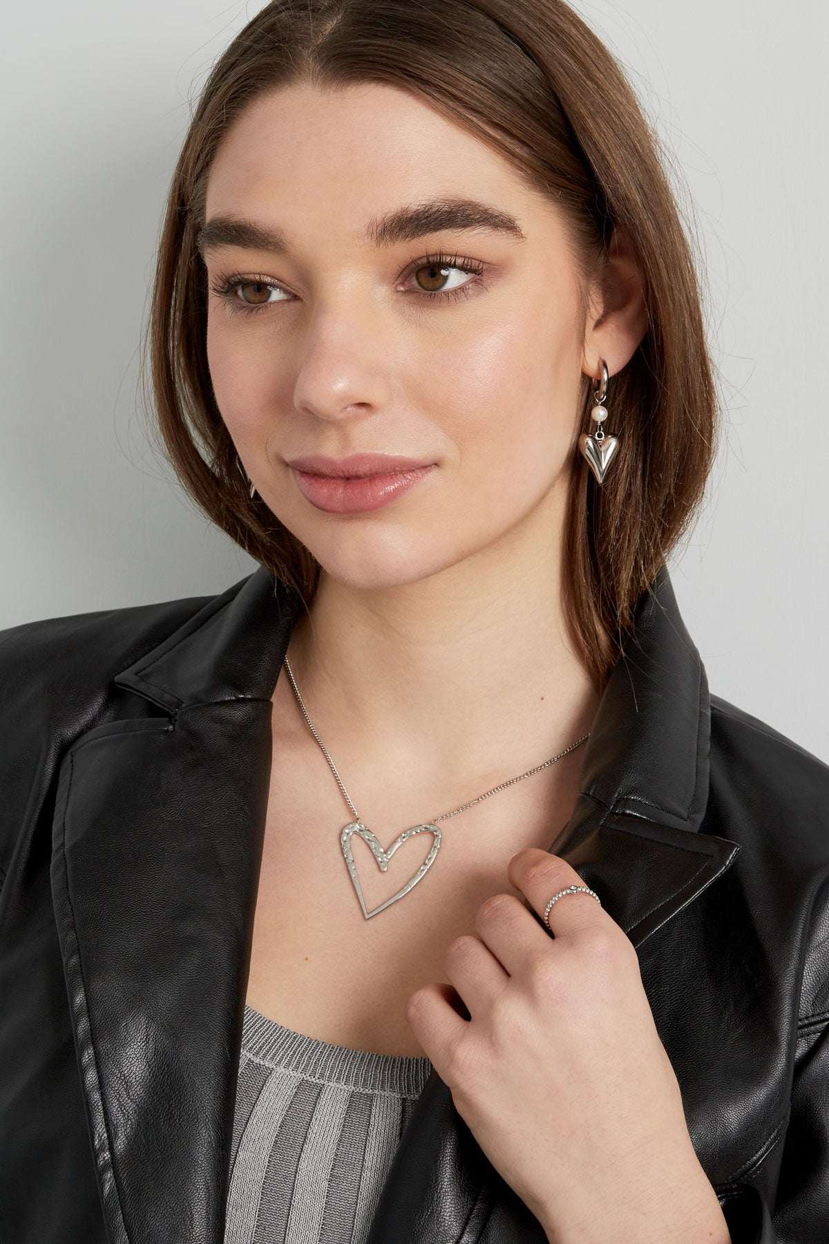 necklace heartbreaker