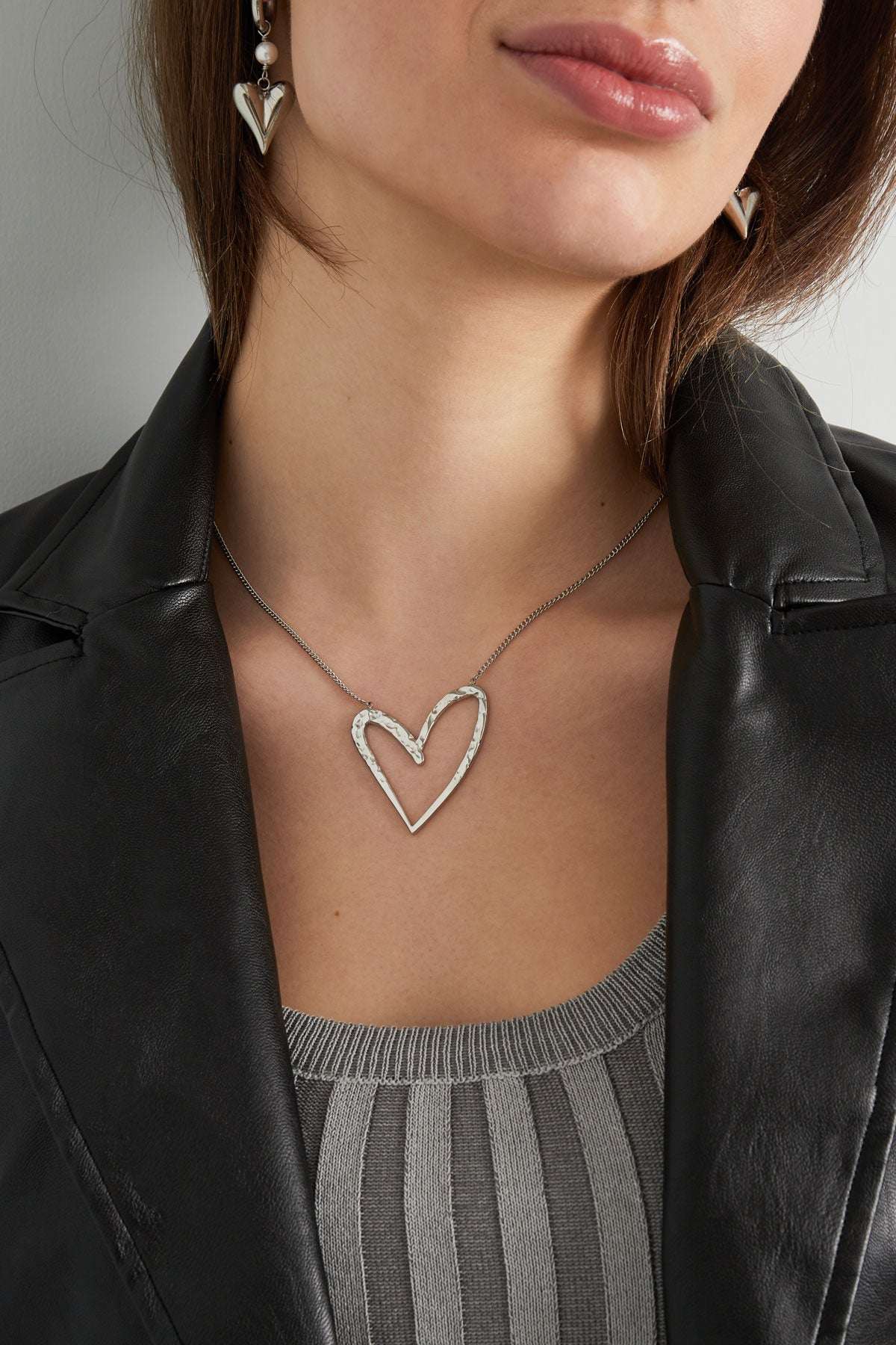 necklace heartbreaker