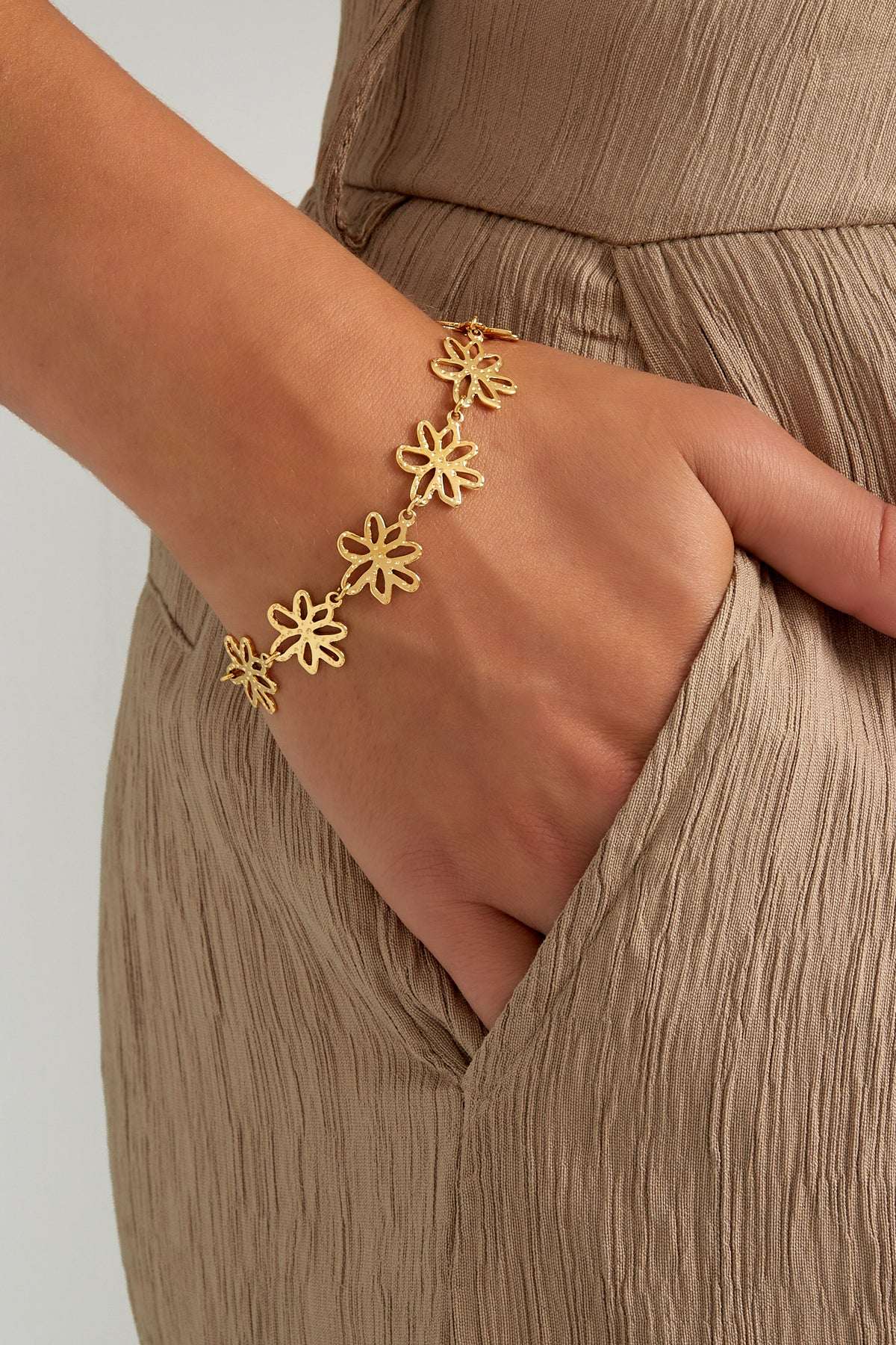 flower party bracelet