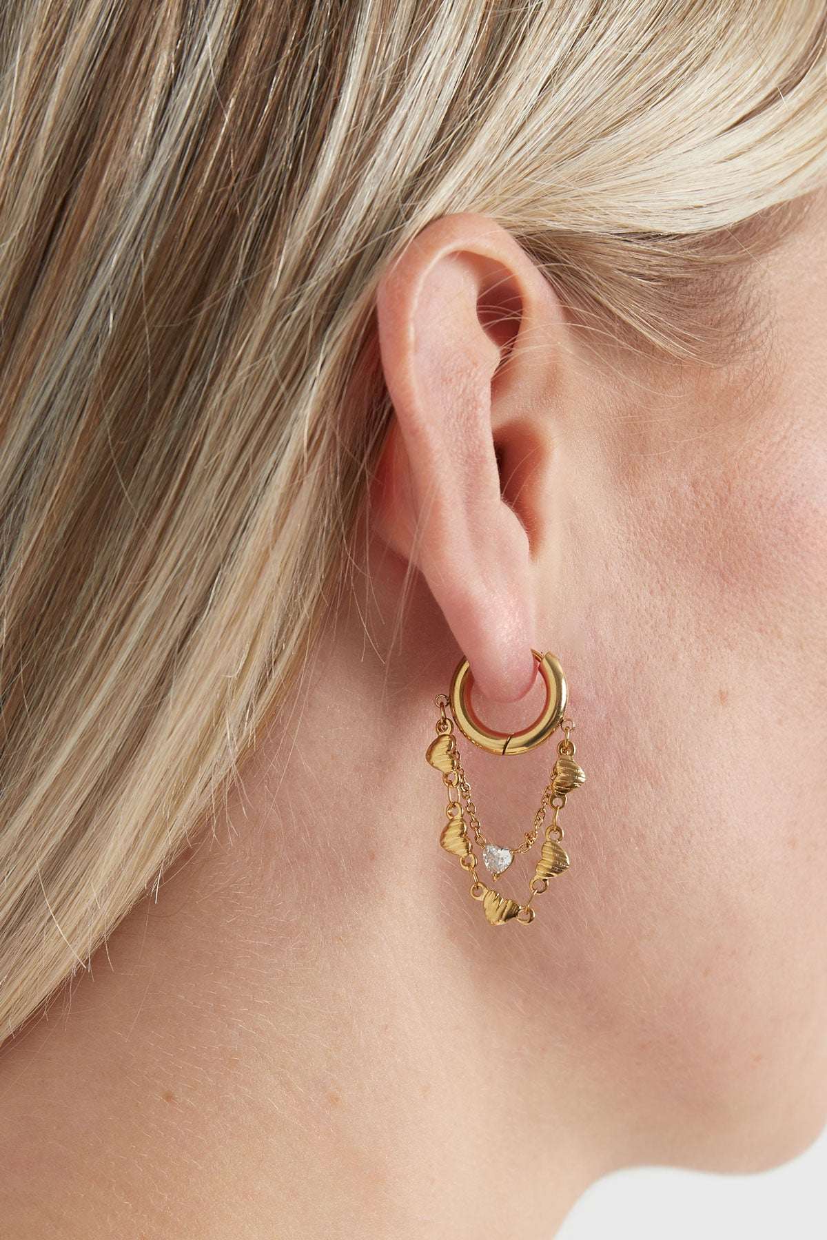 earrings chain of hearts