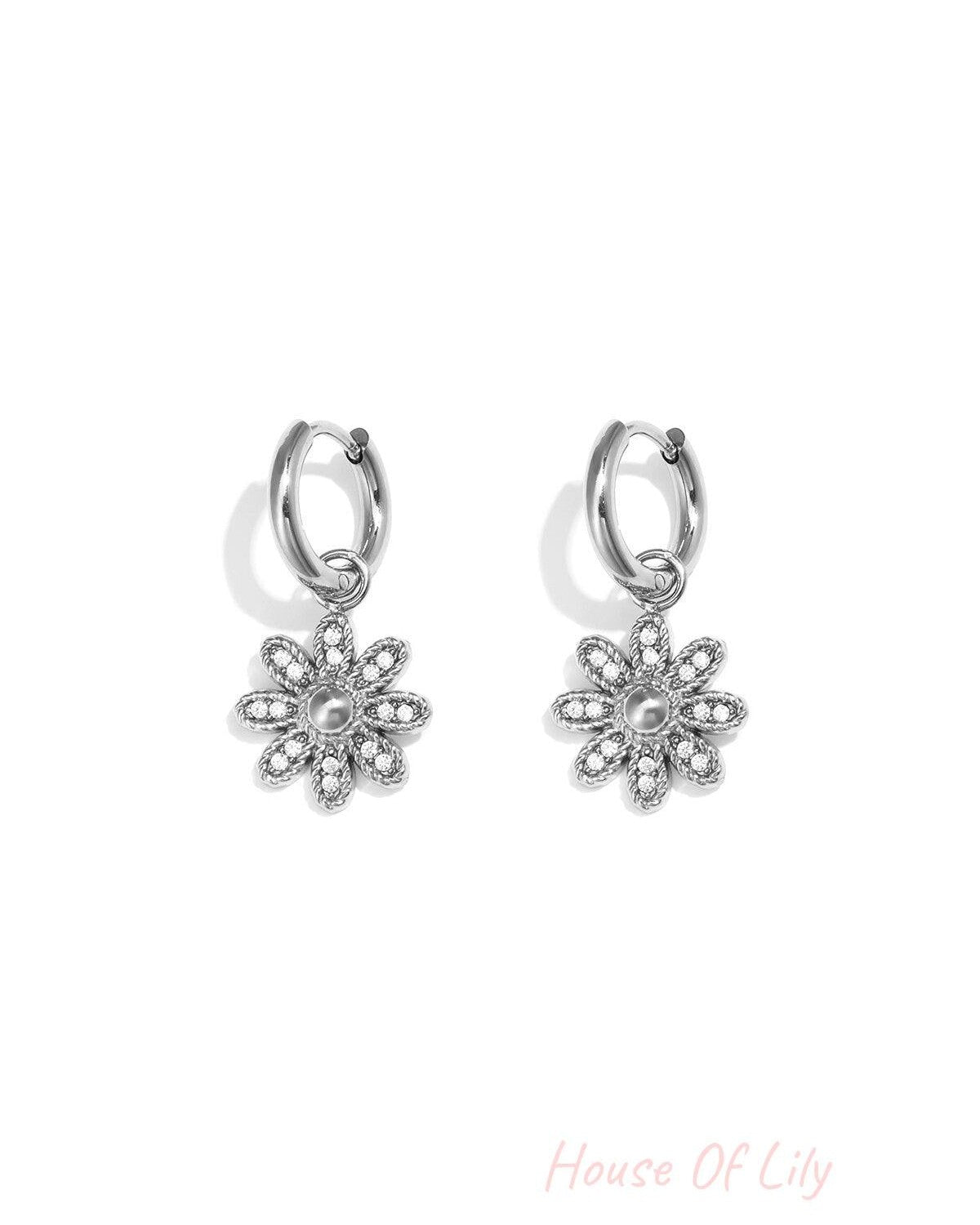 Elegant 14K Gold Plated Flower Drop Earrings for Everyday Wear