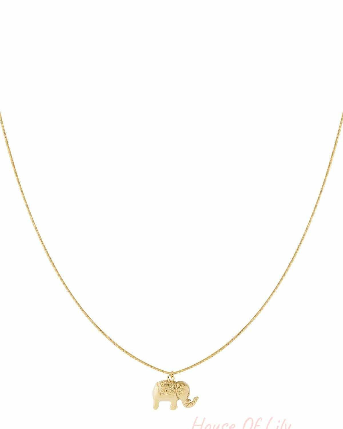 Elegant Animal Pendant Necklace for Everyday Wear