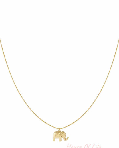 Elegant Animal Pendant Necklace for Everyday Wear