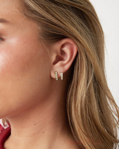 Earrings with double effect and zirconia