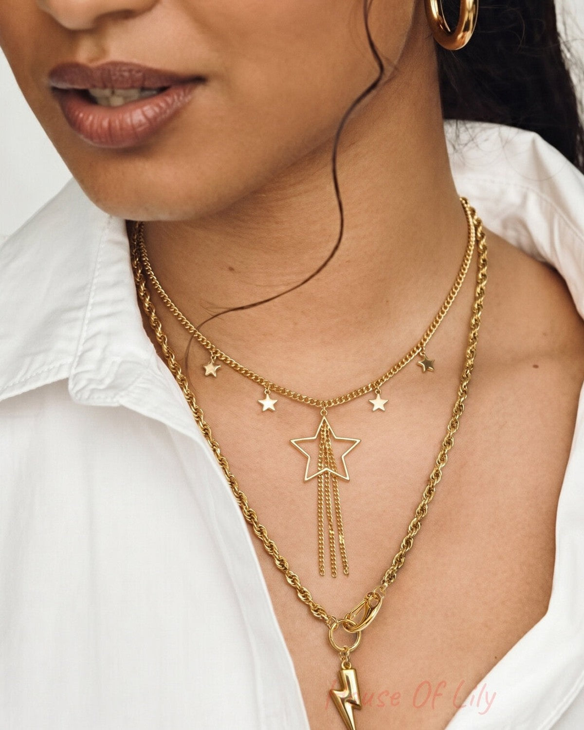 Elegant Gold-Toned Stainless Steel Pendant Necklace