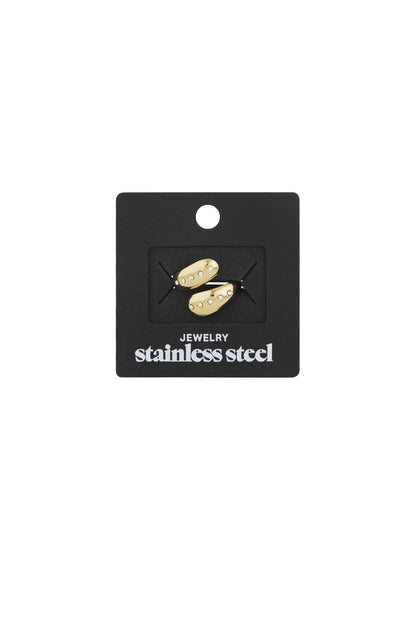 Gold wrap ring attached to a black card labeled 'stainless steel', highlighting its packaging and waterproof quality