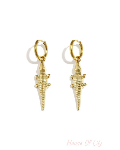 Elegant Animal-Inspired Drop Earrings for Everyday Glam