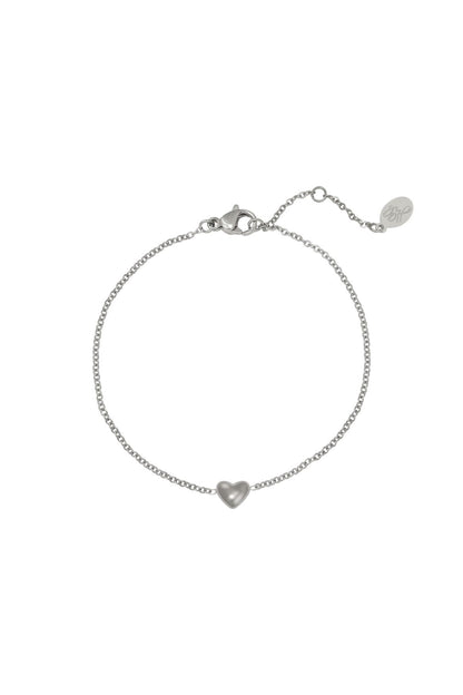Silver delicate chain bracelet with small heart charm and lobster clasp