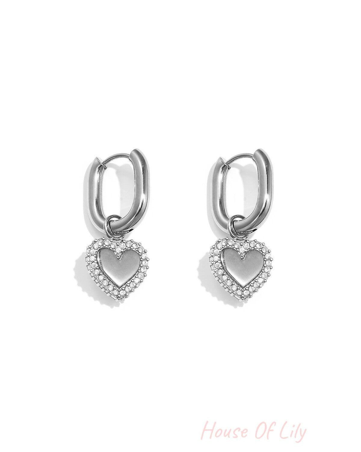 Stylish Heart-Shaped Drop Earrings for Everyday Glam