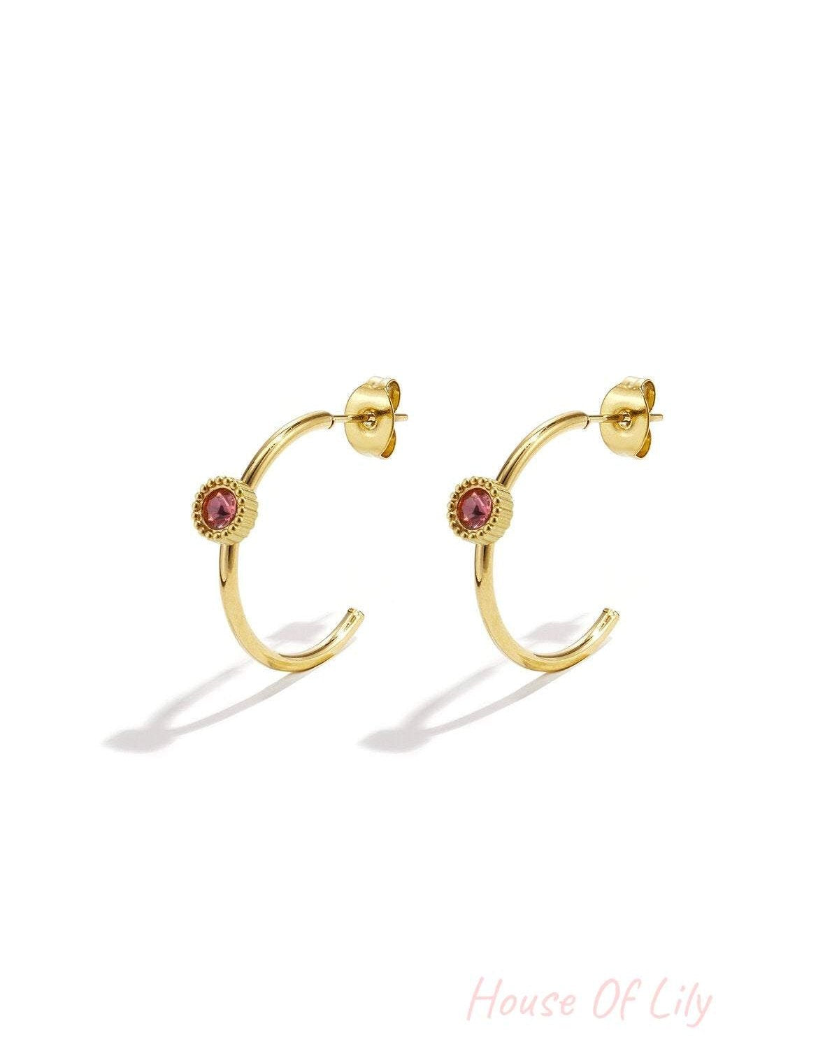 Hoop earrings with round stone