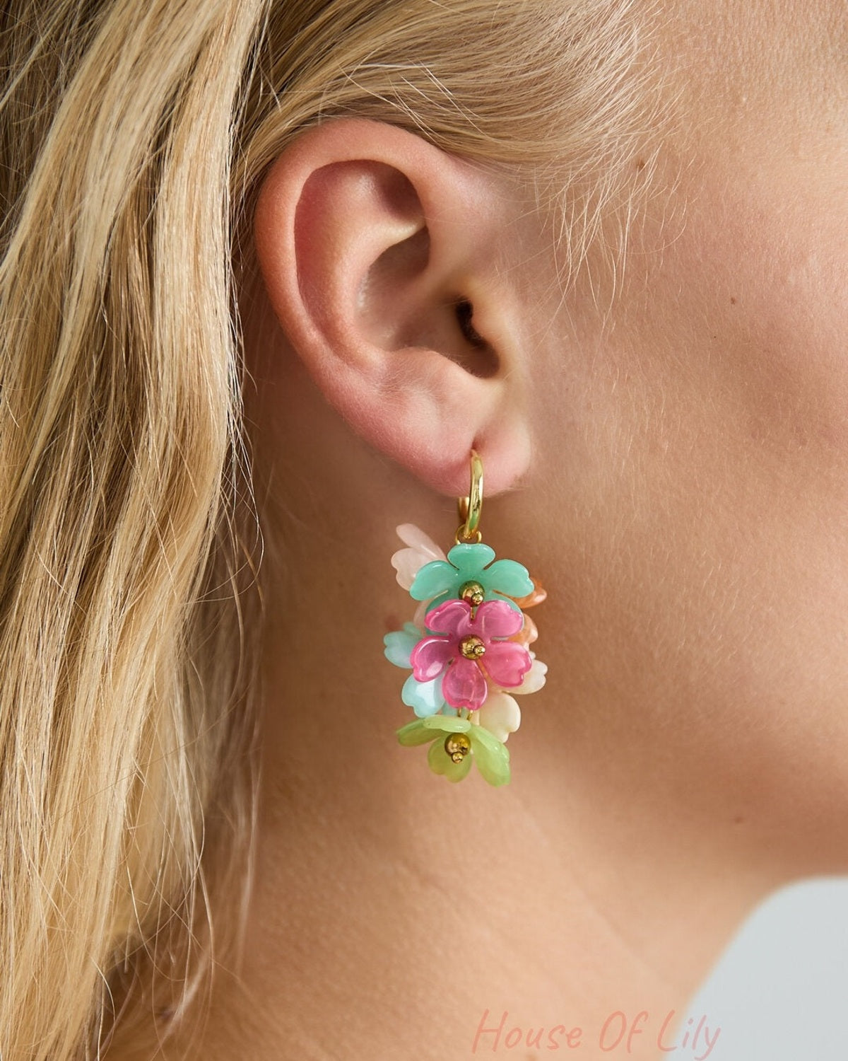 Charming Flower Drop Earrings for Spring/Summer