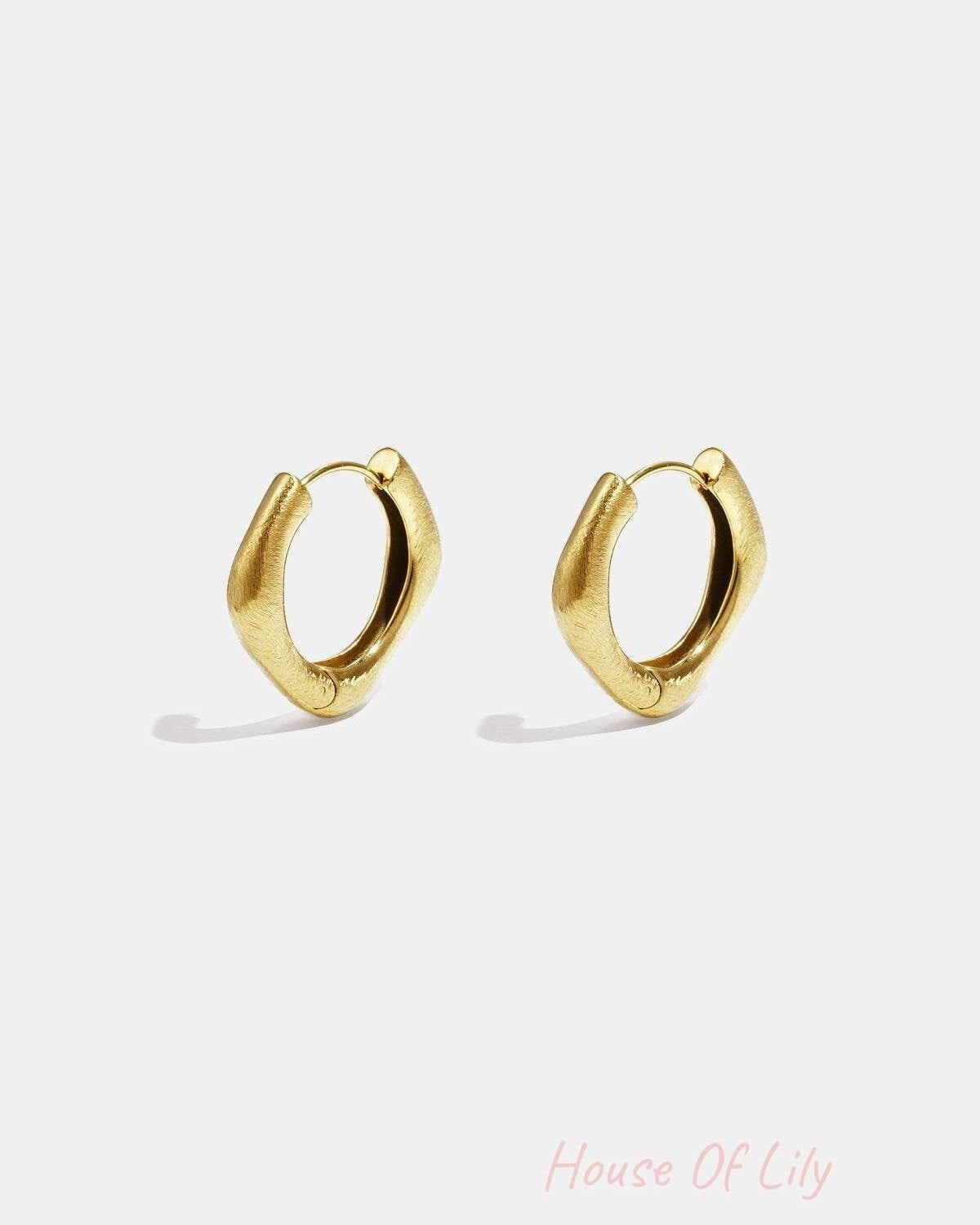 Elegant Rectangle Hoop Earrings for Everyday Wear