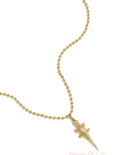 Elegant Animal Pendant Necklace in Silver & Gold