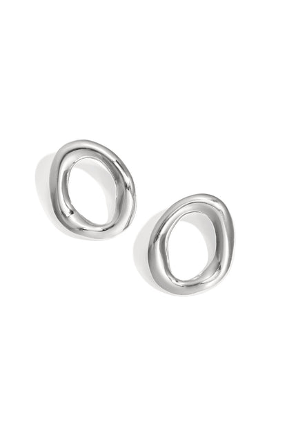 Oval earrings with an organic shape