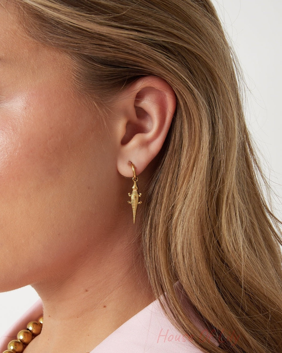 Elegant Animal-Inspired Drop Earrings for Everyday Glam
