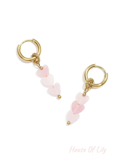 Small hoop earrings with 3 heart-shaped beads