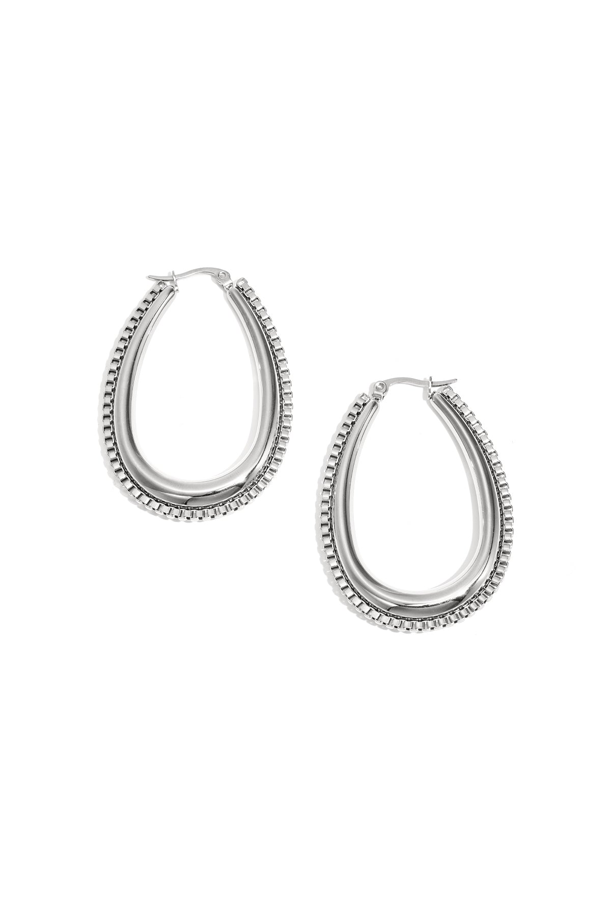 drop shaped earring with links