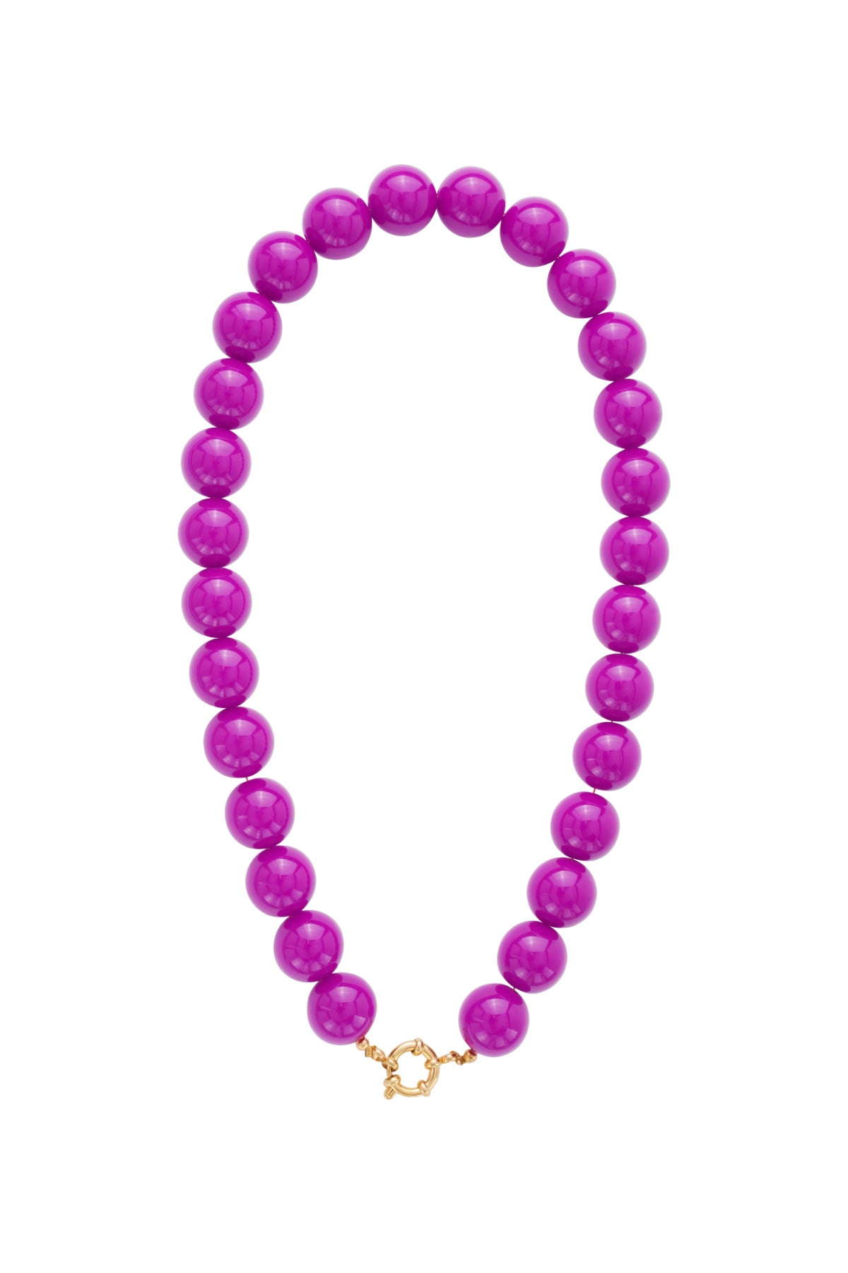 Chunky magenta resin bead necklace with a gold-tone metal spring ring clasp at the front.