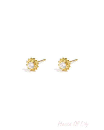 ear studs moon
