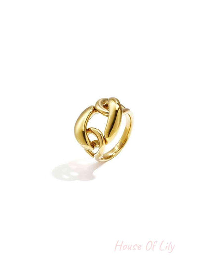 Statement ring with large link