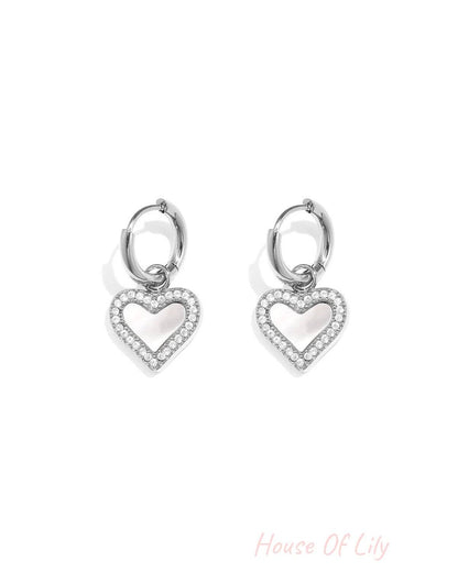 Elegant Heart-Shaped Shell Drop Earrings