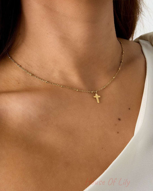 Chain cross