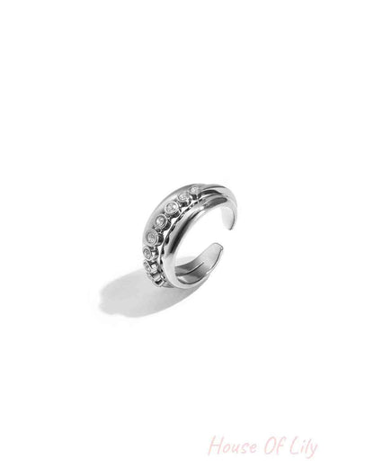 Elegant Minimalist Ring for Everyday Style