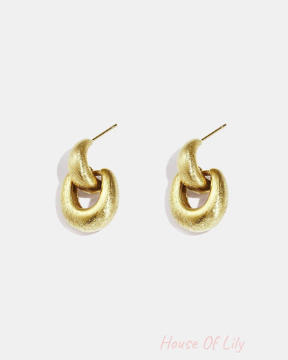 Elegant Gold Drop Earrings for Daily Wear