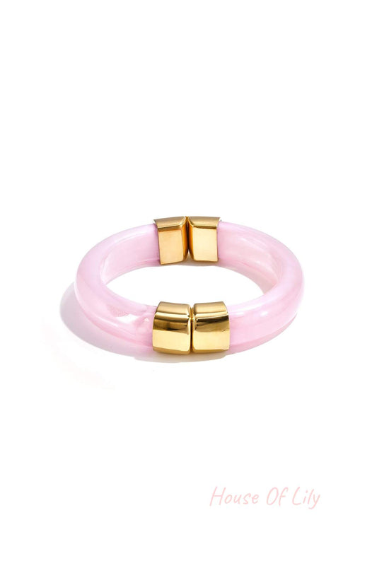 Chunky bangle with gold details