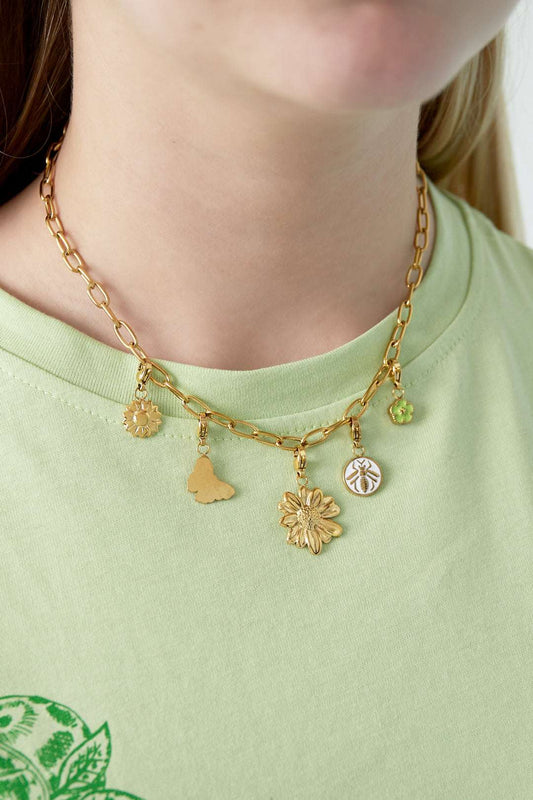 Detailled Flower DIY Necklace