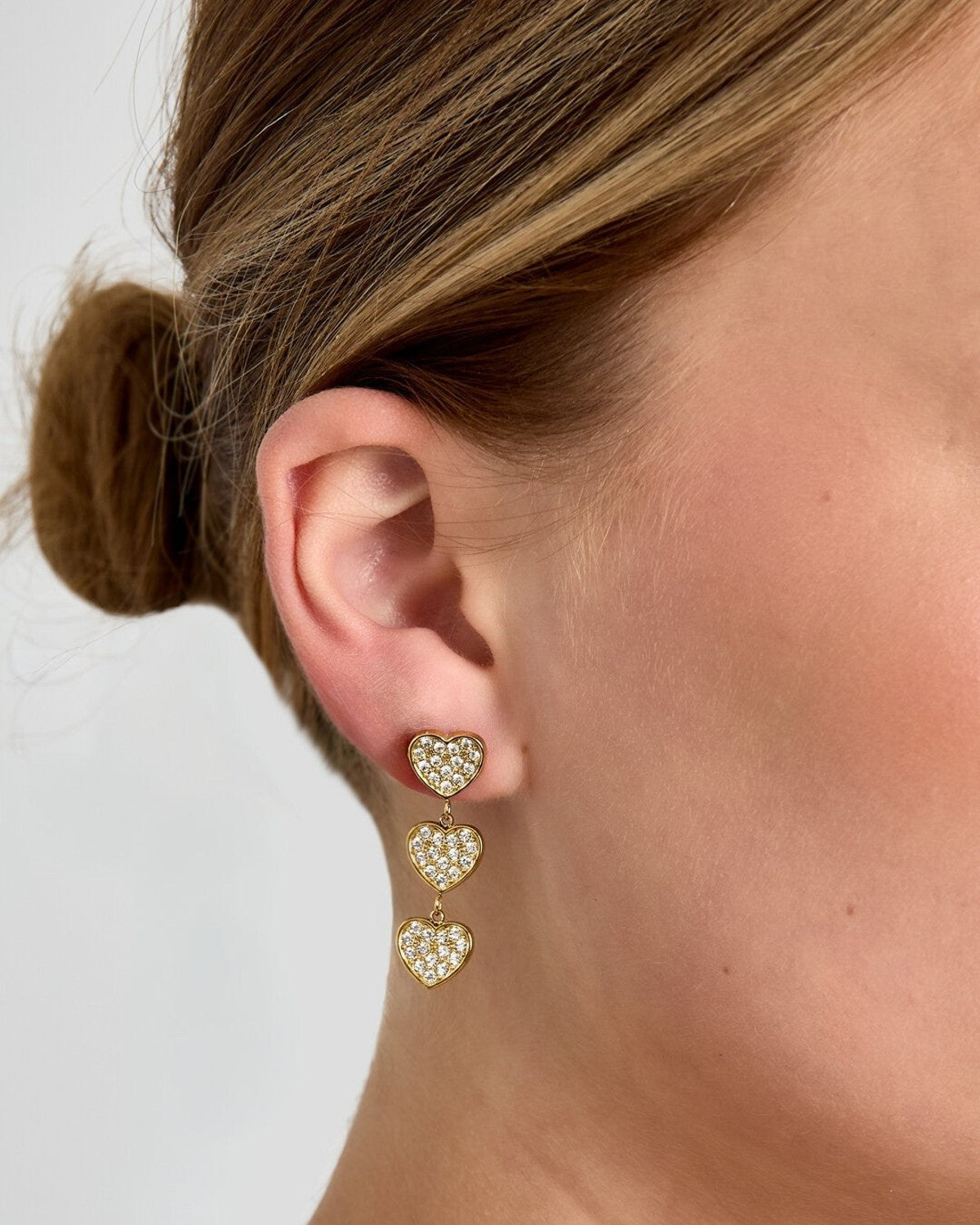 Earrings with 3 embellished hearts
