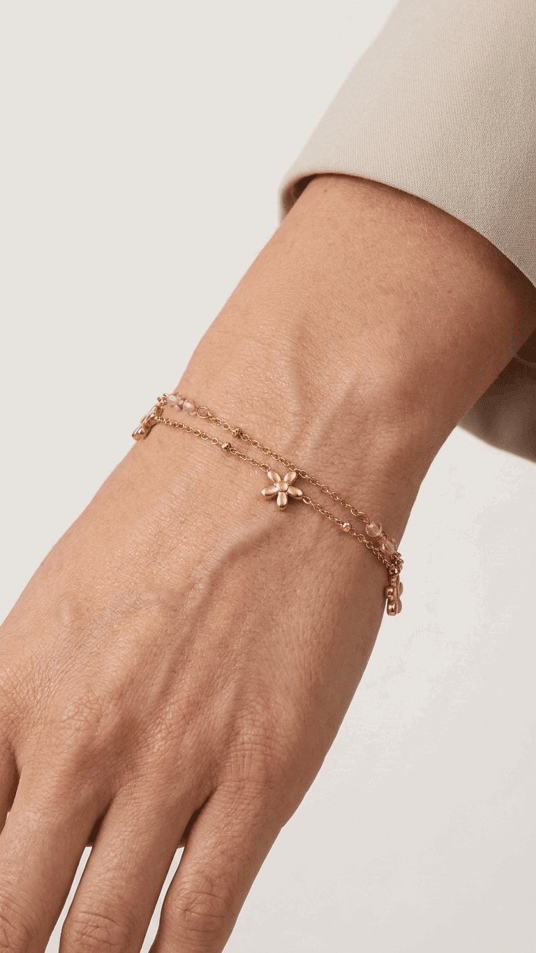 Double bracelet with colorful flowers